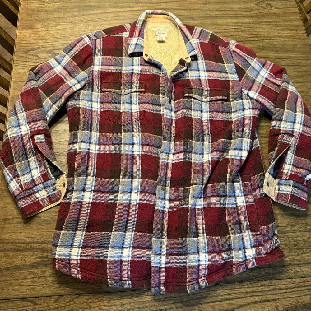 L.L. Bean Slightly Fitted Sherpa Lined Flannel